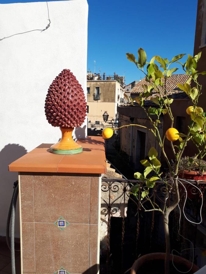 B&B Villa Maria Ausilia Taormina Bagian luar foto