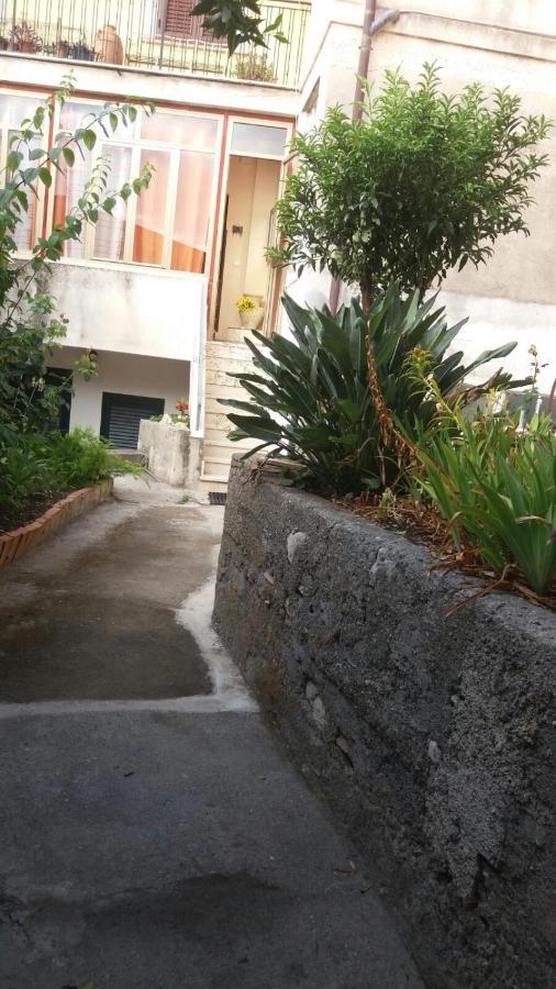 B&B Villa Maria Ausilia Taormina Bagian luar foto