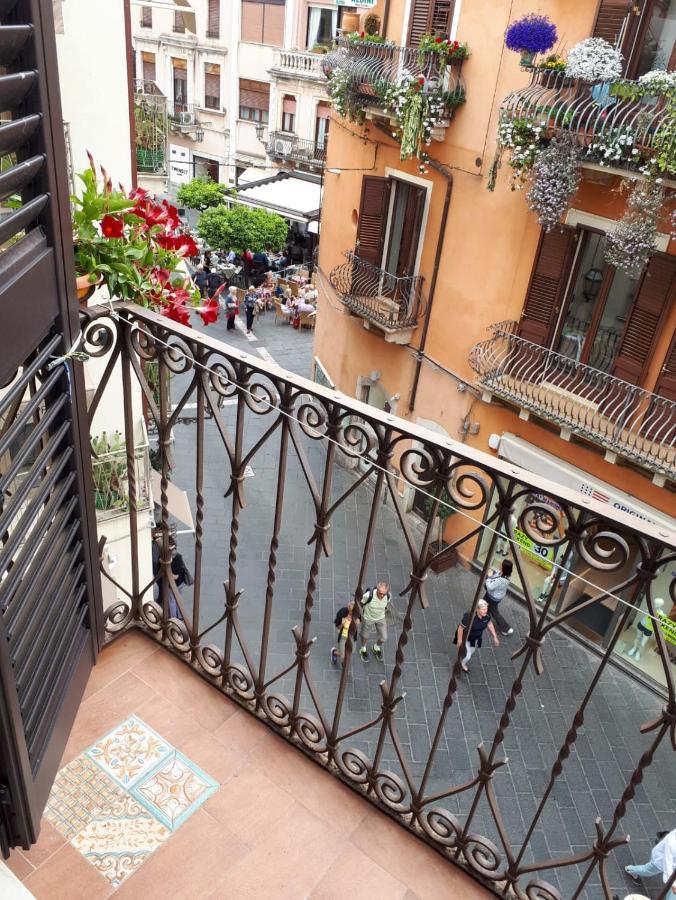 B&B Villa Maria Ausilia Taormina Bagian luar foto