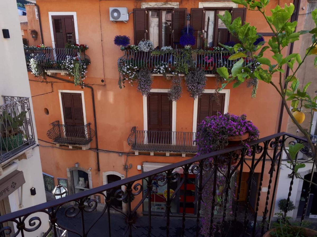 B&B Villa Maria Ausilia Taormina Bagian luar foto